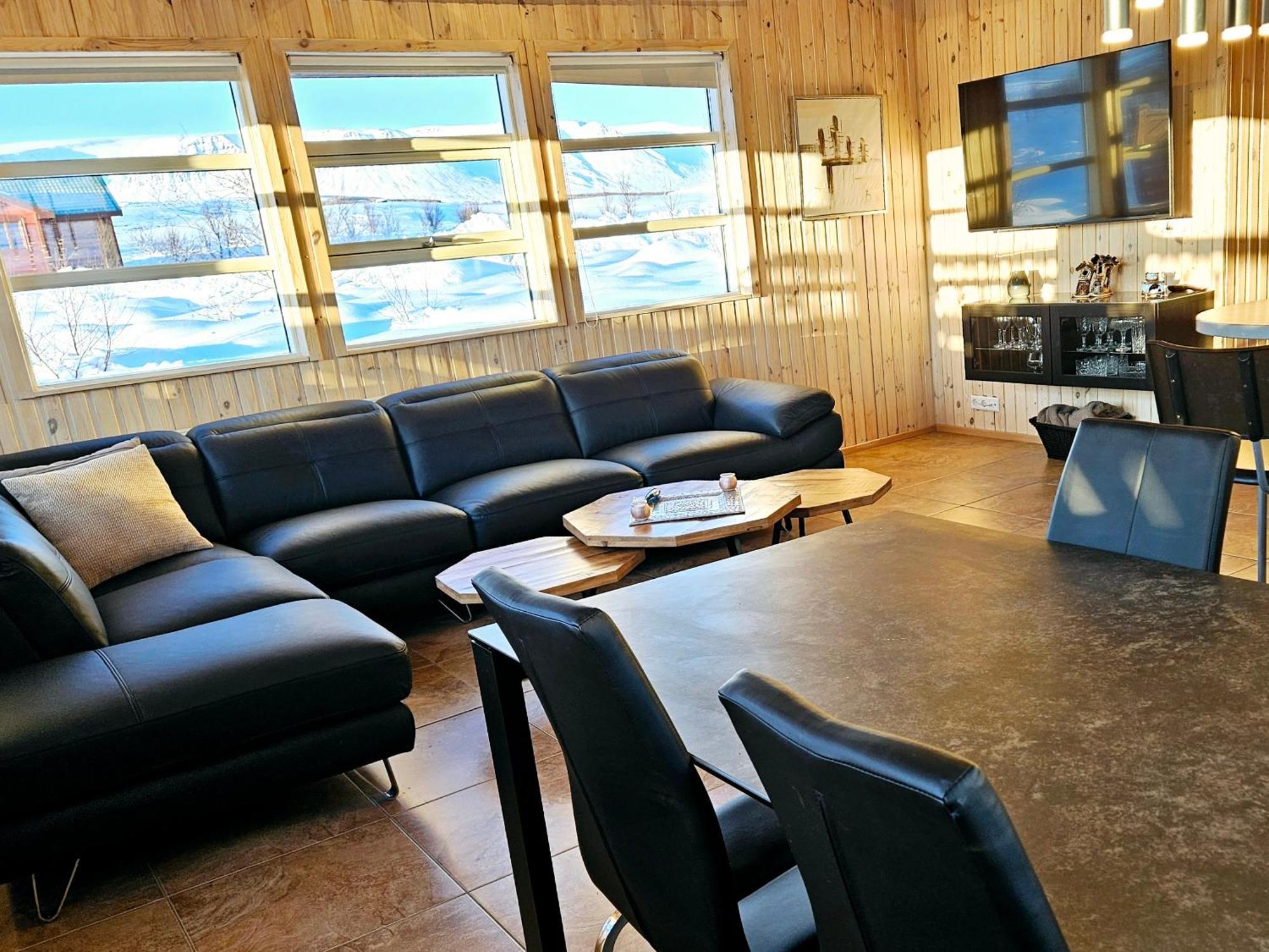 Aurora Vacation Homes Fagravik Akureyri Esterno foto